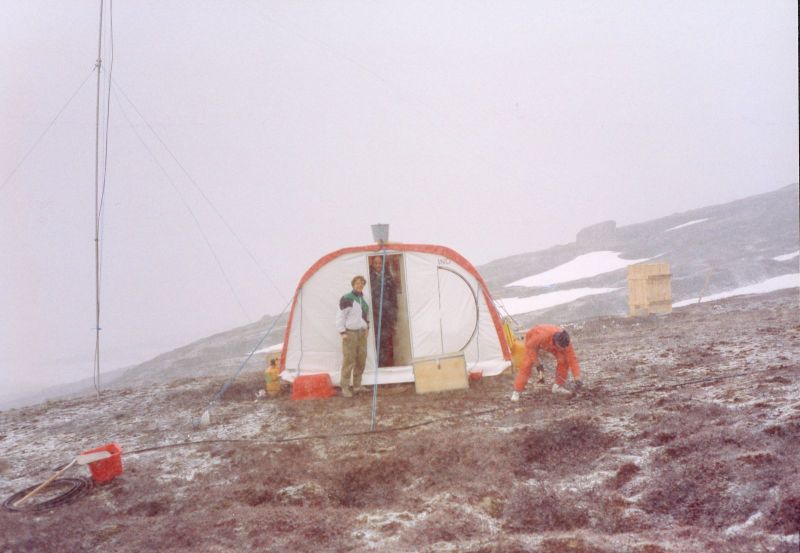 1992-06-Teltlejr-ved-boreproevninger-36