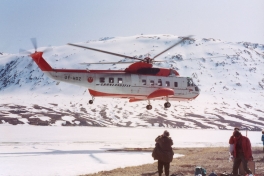 1992-06-Teltlejr-ved-boreproevninger-17