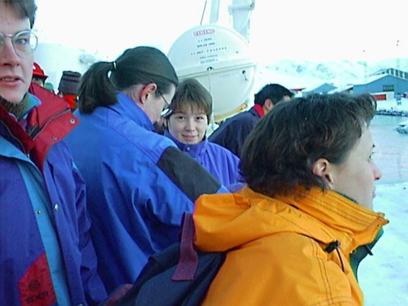 1997-12-16-1812_-_Gode_1; Inuna Davids