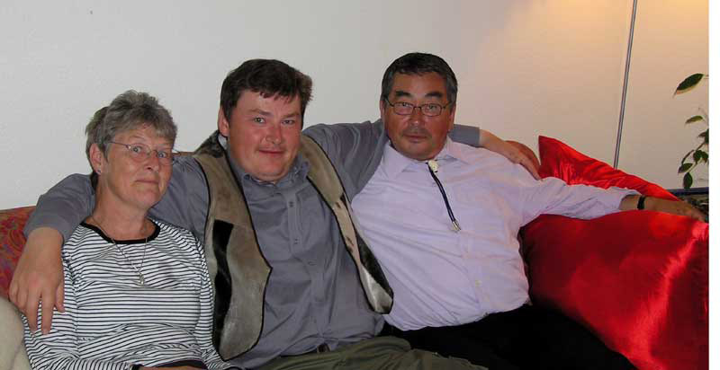 2004-08-15-ruth_soeren_joer
