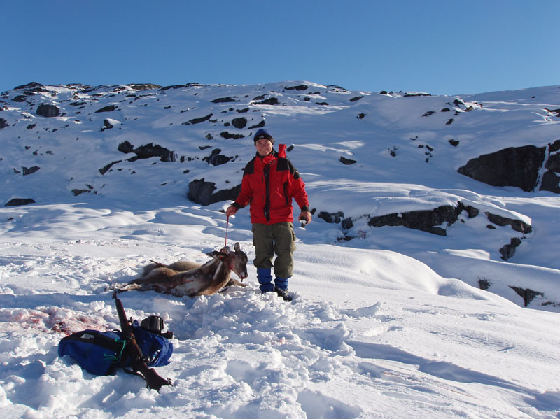 2005-09-24_rensdyrjagt_anja_soeren_jesper_carlo_henrik_qussuk_001