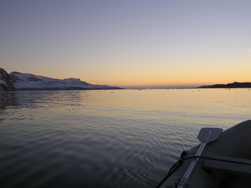 2005-10-21-22-23_rensdyrjagt_barn_john_suulut_007