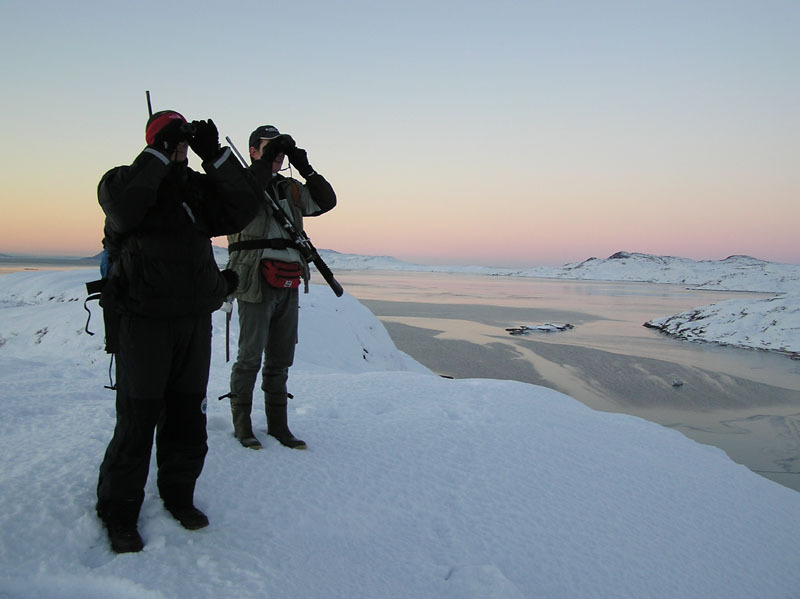 2005-10-21-22-23_rensdyrjagt_barn_john_suulut_012