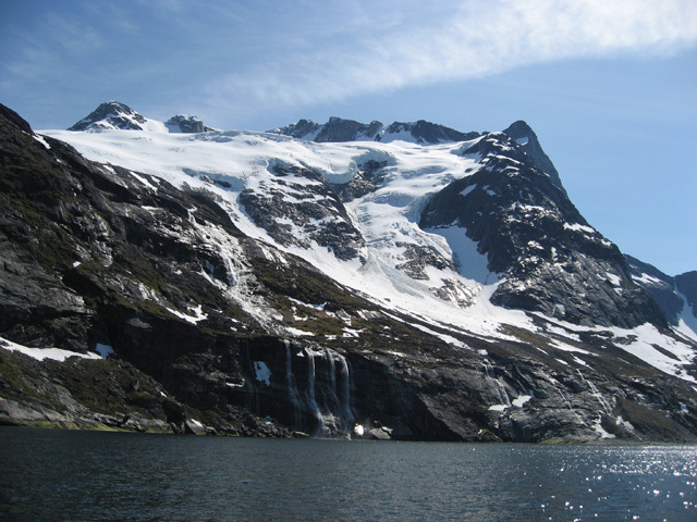 2006-06-11_palle_maren_jesper_nanoq_soeren_sejltur_009