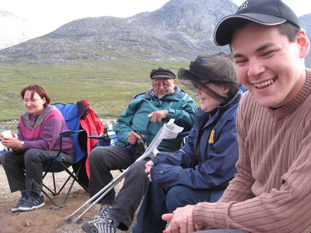 2006-07-07_foedselsdagsfest_qorqut_091
