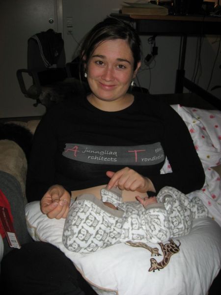 2008-12-08_ruth_joergen_jesper_maritha_qupanuk_mette_ivalo_rumle_009