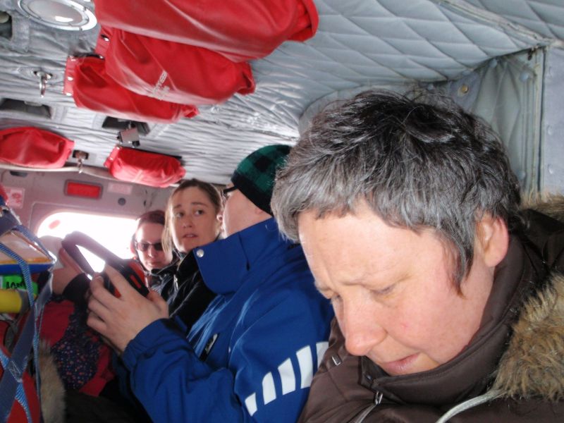 2009-04-04-1352_Påskeferie i Tasiilaq inviteret af mor og far. Alle børnene._Maritha Eugenius Labansen; Mette Labansen