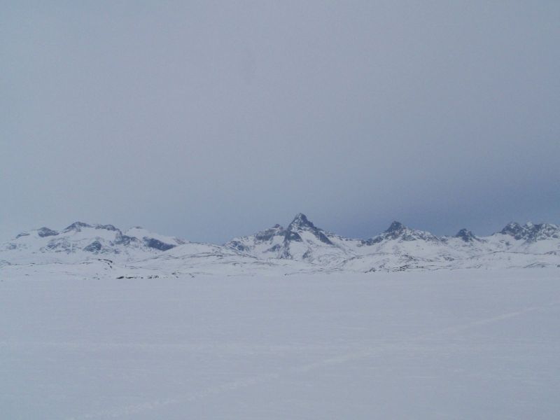 Hele familien i Tasiilaq