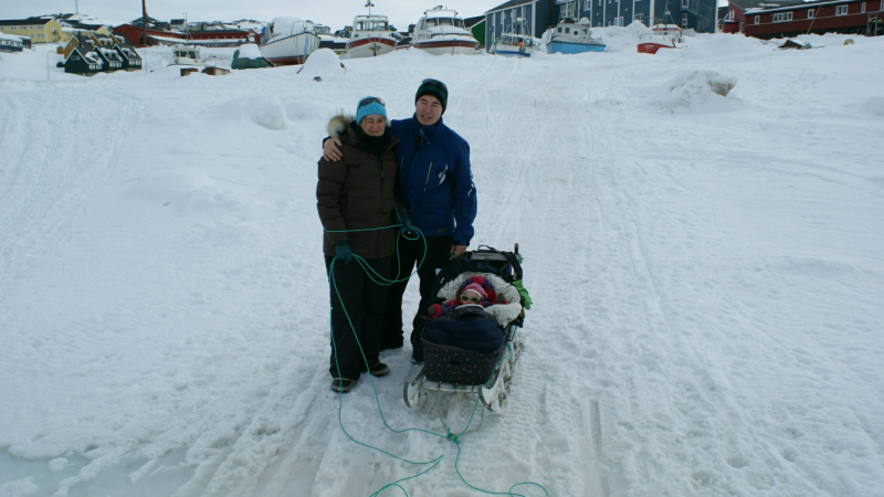 2009-04-05-1406_-_Jesper Eugenius Labansen; Maritha Eugenius Labansen; Qupanuk Eugenius Labansen