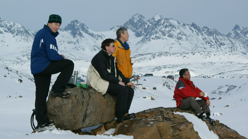 2009-04-06-1554_-_Jesper Eugenius Labansen; Jørgen Labansen; Qupanuk Eugenius Labansen; Ruth Labansen; Søren Labansen