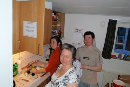 Hele familien i Tasiilaq