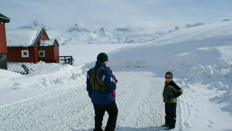 2009-04-07-1033_Tasiilaq_2