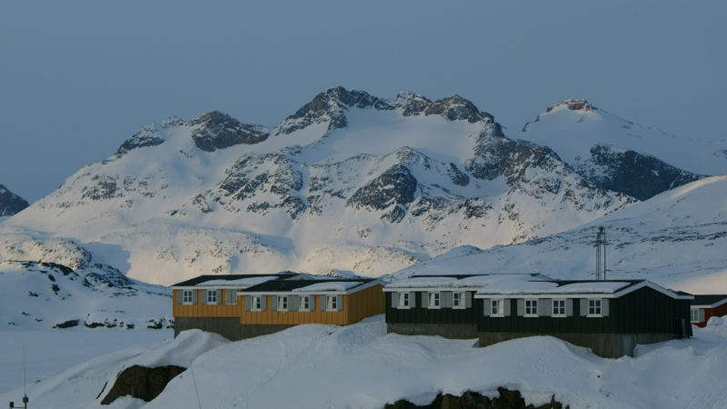 2009-04-07-1852_Tasiilaq_3