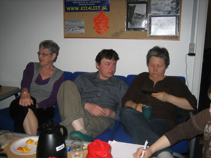 Hele familien i Tasiilaq