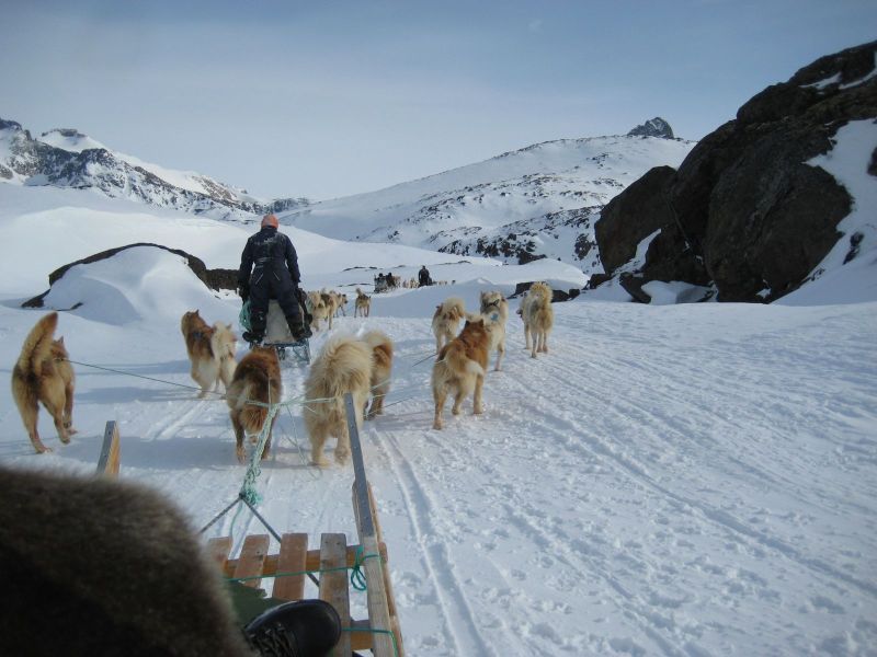 Hele familien i Tasiilaq