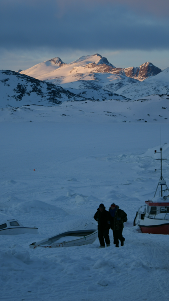 2009-04-08-1921_Tasiilaq_2