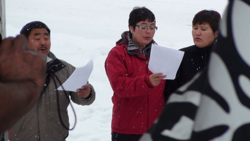 Hele familien i Tasiilaq