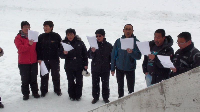 Hele familien i Tasiilaq