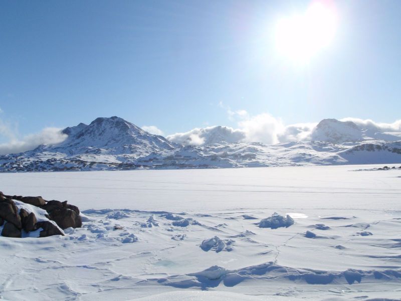 Hele familien i Tasiilaq