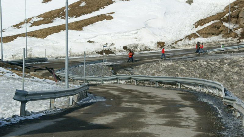 2009-04-11-1139_Tasiilaq_2