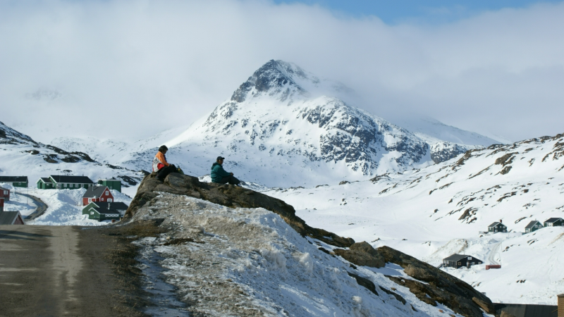 2009-04-11-1200_Tasiilaq_3