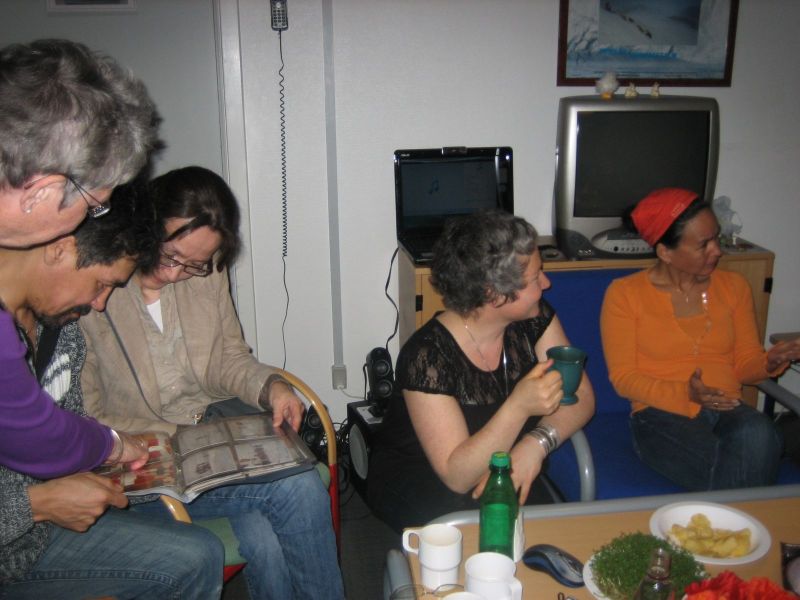 Hele familien i Tasiilaq