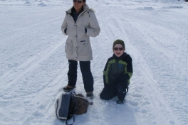 Hele familien i Tasiilaq