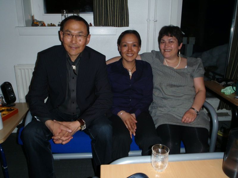 Hele familien i Tasiilaq