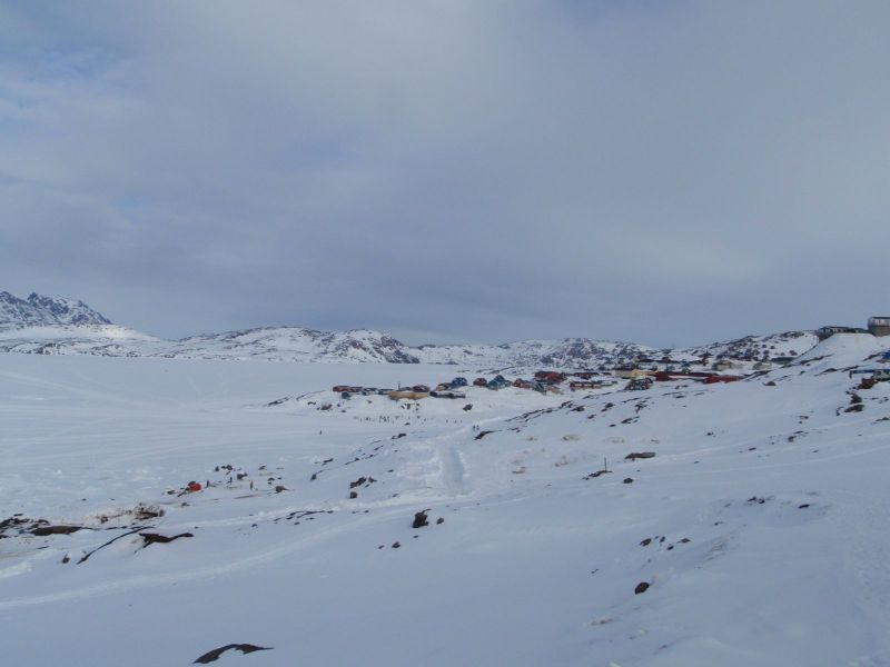 Hele familien i Tasiilaq