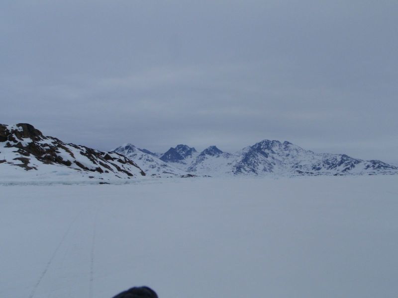 Hele familien i Tasiilaq