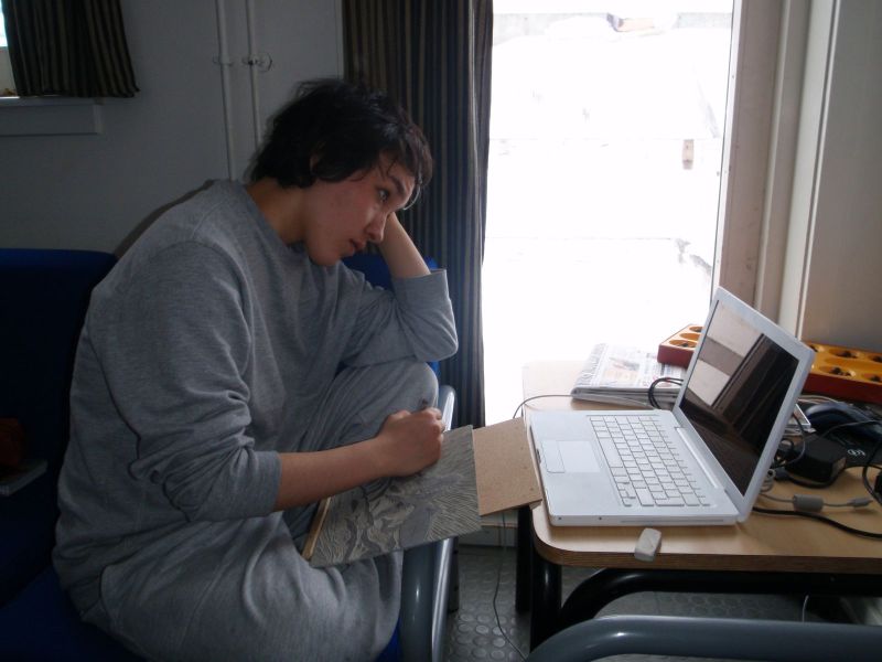 Hele familien i Tasiilaq