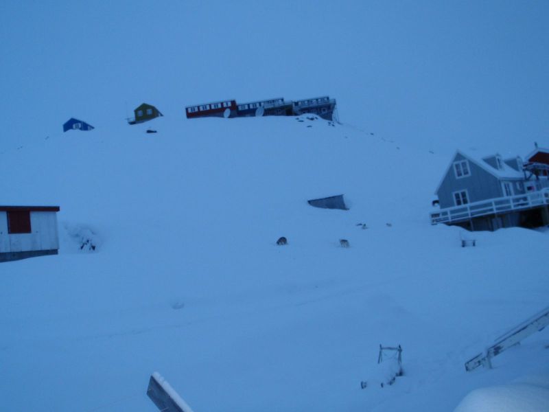 Hele familien i Tasiilaq