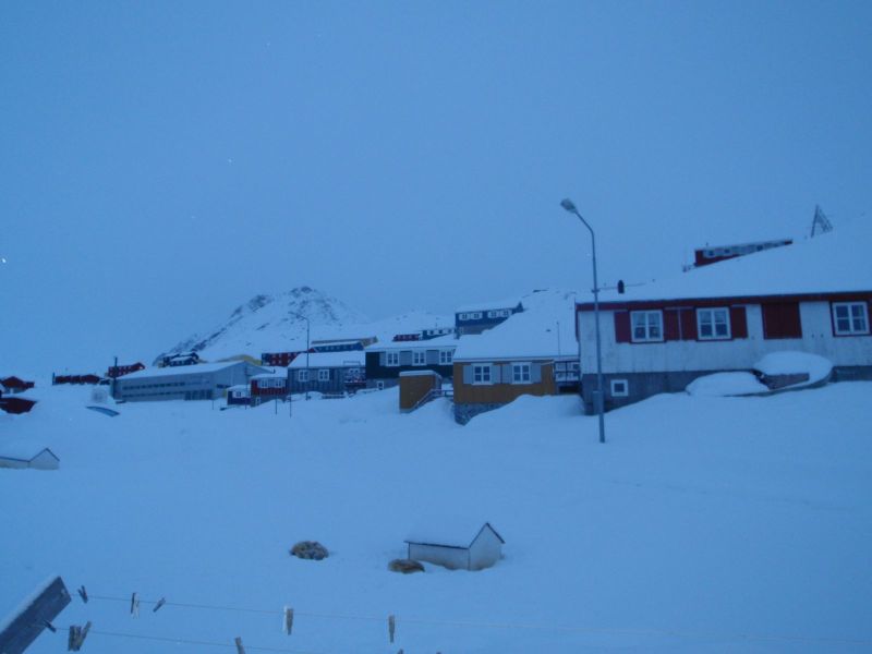 Hele familien i Tasiilaq