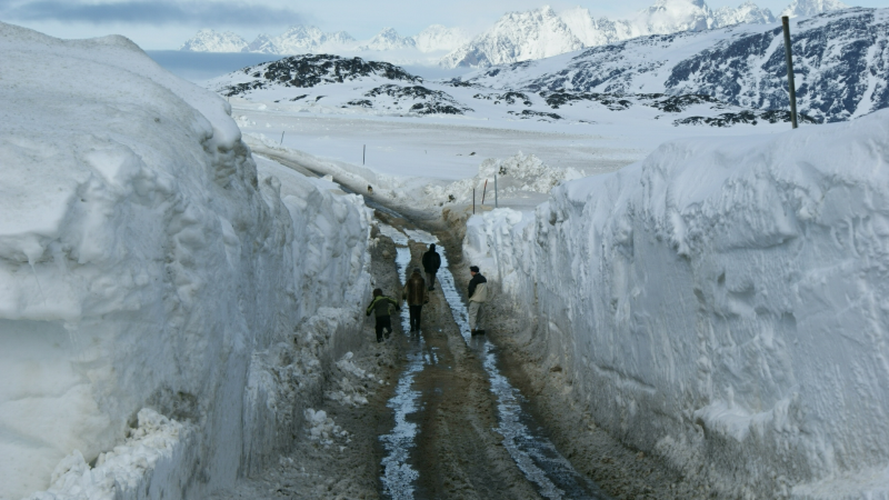 2009-04-22-0942_Tasiilaq_4