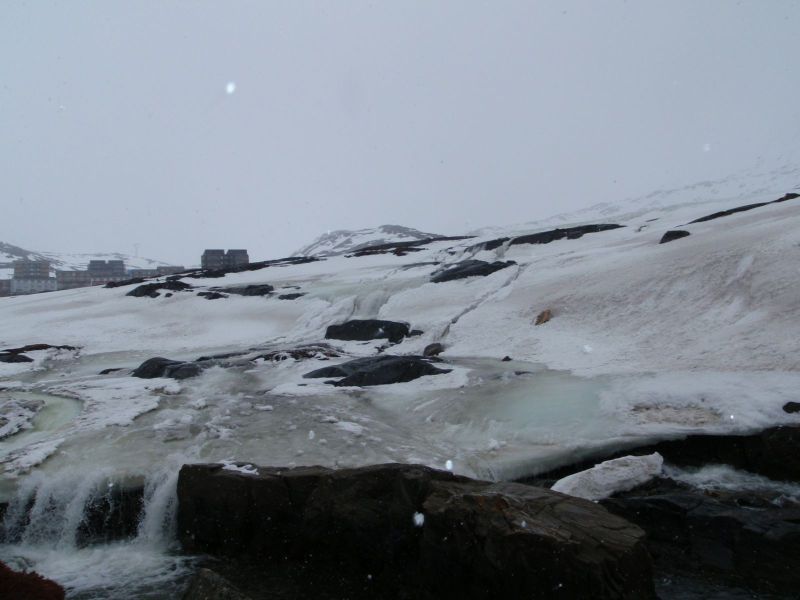 Udsigt - Qinngorput og Nuuk