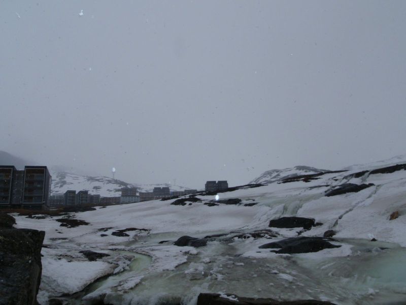 Udsigt - Qinngorput og Nuuk