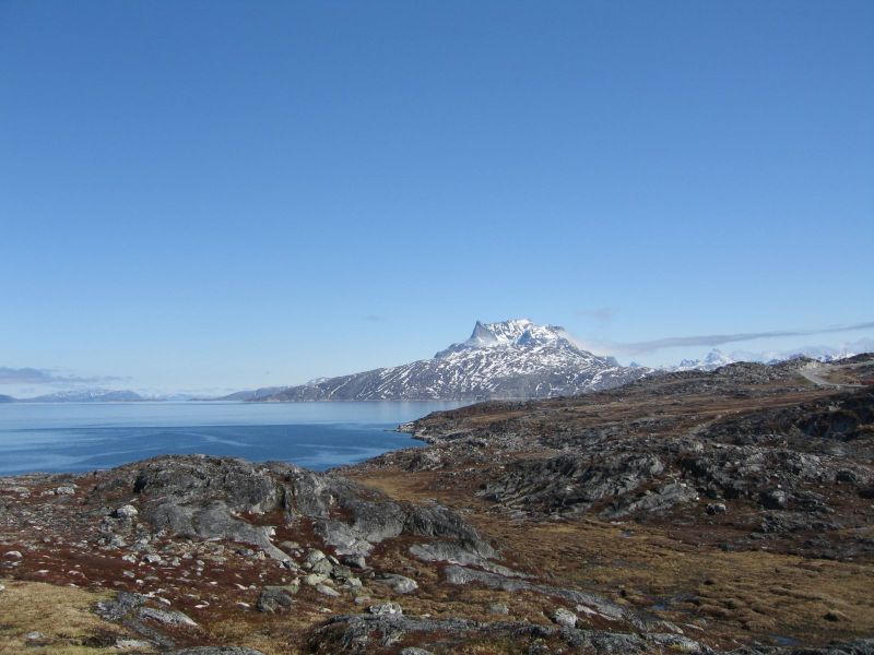2009-06-10-1151_Fest; John Telling; Nuuk; Sermitsiaq; Udsigt i Nuuk