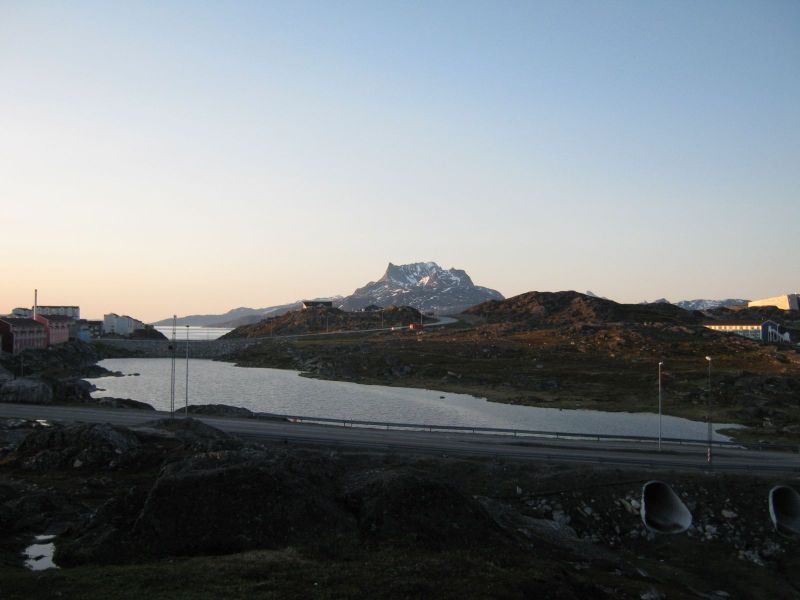2009-06-27-2255_Ivalo Lynge Labansen; Nuuk; Sermitsiaq; Udsigt i Nuuk