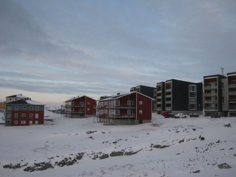2010-01-14-1106_Fra gåture i Nuuk_Pupik