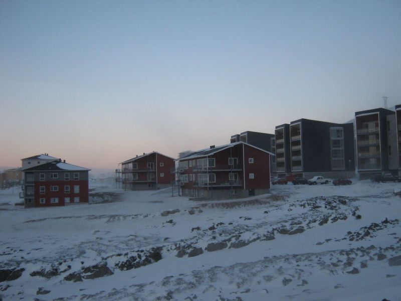 2010-01-19-1013_Fra gåture i Nuuk_Pupik