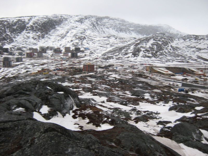 2010-01-28-1228_Fra gåture i Nuuk_-_3