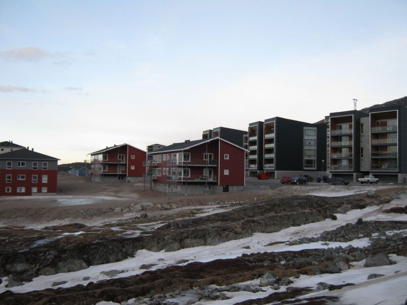 2010-02-03-1011_Fra gåture i Nuuk_Pupik