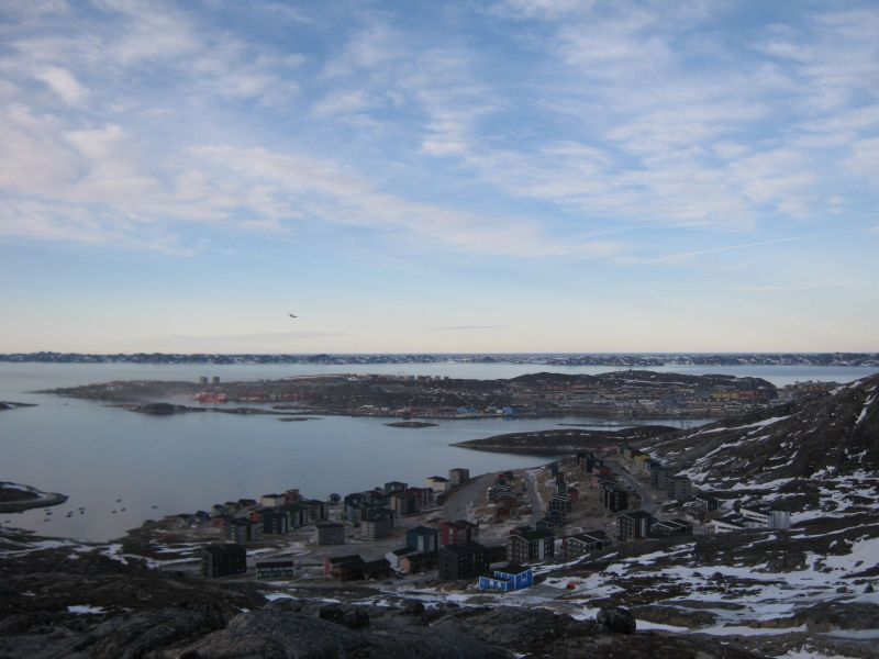2010-02-04-1143_Fra gåture i Nuuk_-