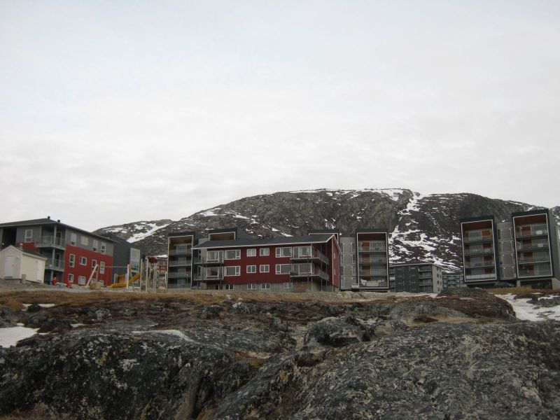 2010-02-05-1047_Fra gåture i Nuuk_Pupik