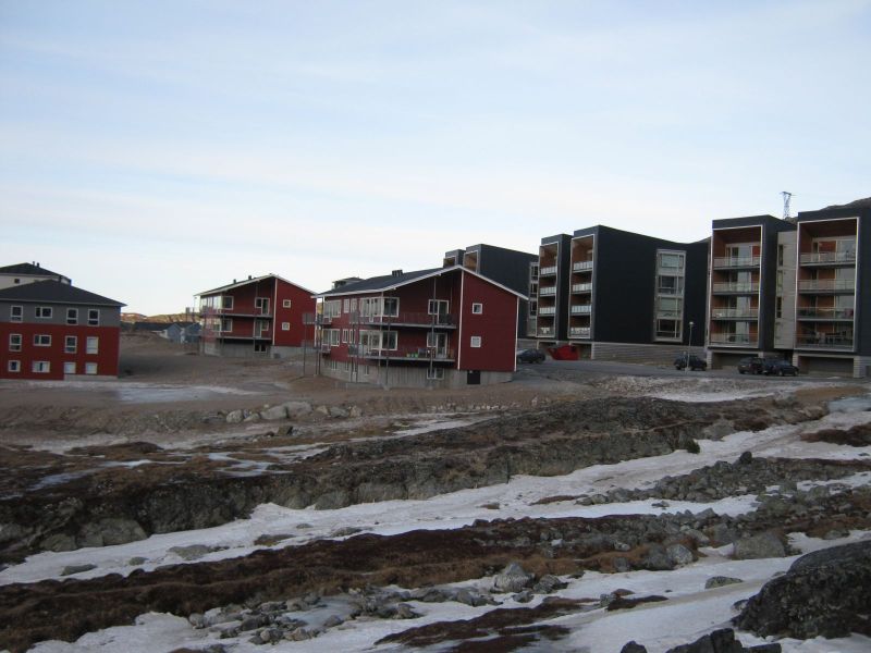 2010-02-08-1115_Fra gåture i Nuuk_Pupik