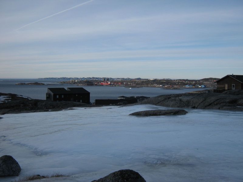 2010-02-08-1132_Fra gåture i Nuuk_-