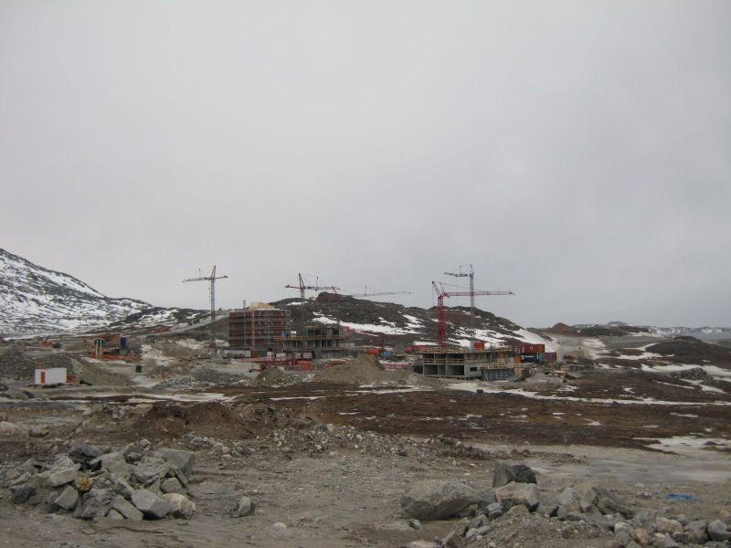 2010-02-10-1242_Fra gåture i Nuuk_-