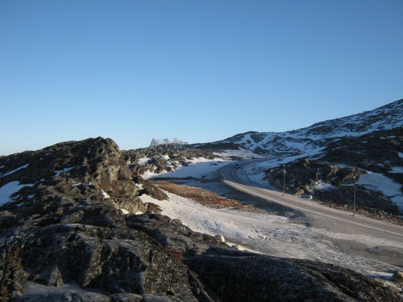 2010-02-11-1054_Fra gåture i Nuuk_-_7