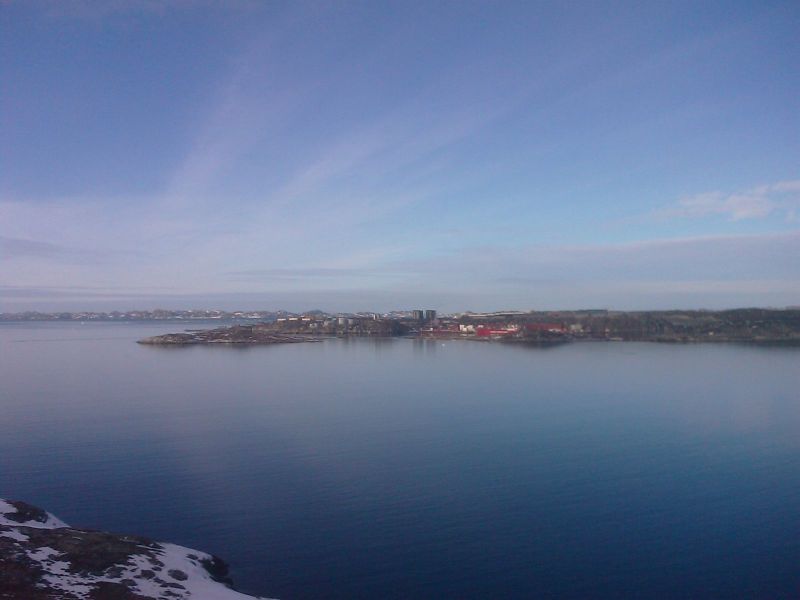 2010-02-17-1101_Fra gåture i Nuuk_-