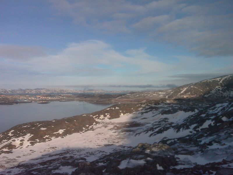 2010-02-17-1130_Fra gåture i Nuuk_-